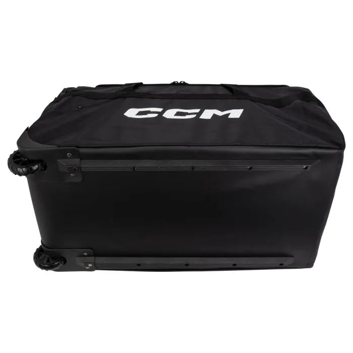 CCM 470 Premium Player Black Roller Bag