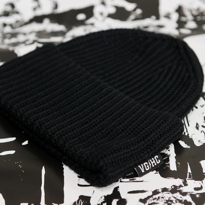 Pinnacle Premium Beanie - Black